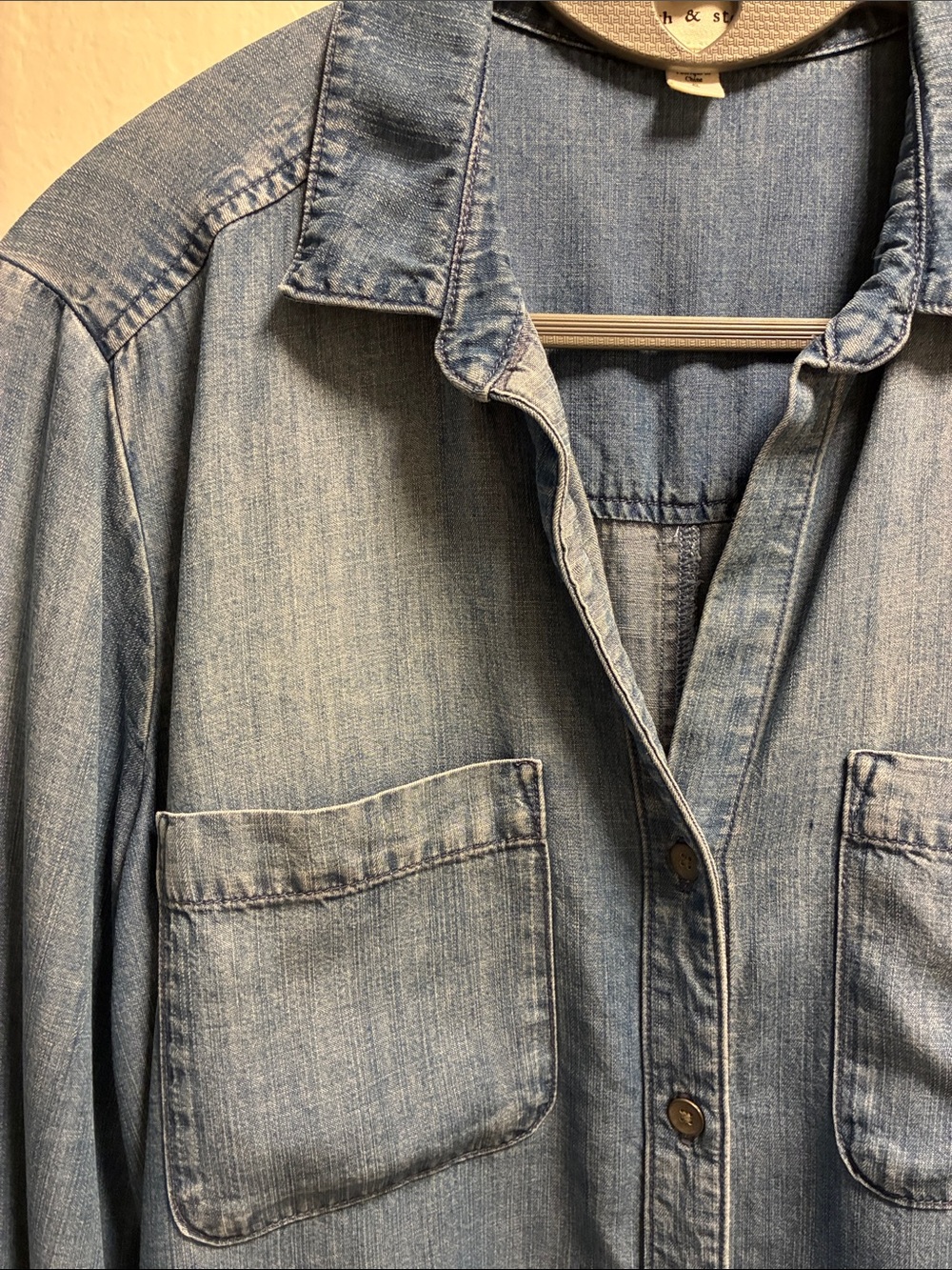 Cloth & stone -Light Blue Button-Down Shirt, size small - Picture 2 of 7